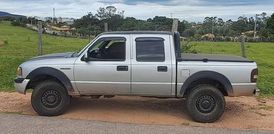 FORD RANGER 3.0 XL 4X4 CD TURBO ELECTRONIC DIESEL 4P MANUAL FORD RANGER 3.0 XL 4X4 CD TURBO ELECTRONIC DIESEL 4P MANUAL